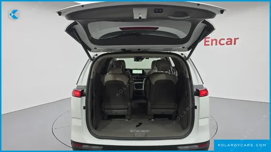KIA CARNIVAL DIESEL 9-SEATER NOBLESSE