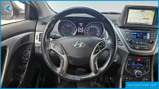 HYUNDAI ELANTRA (AVANTE) 1.6 GDI MODERN