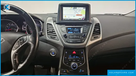 HYUNDAI ELANTRA (AVANTE) 1.6 GDI MODERN