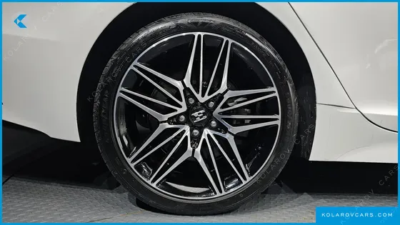 KIA STINGER 2.5 PLATINUM