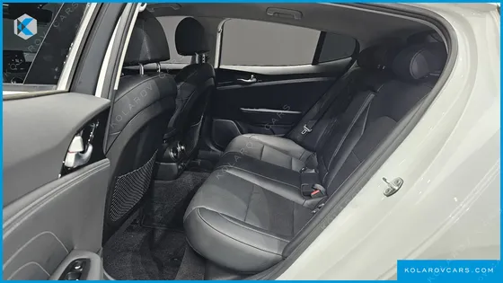 KIA STINGER 2.5 PLATINUM
