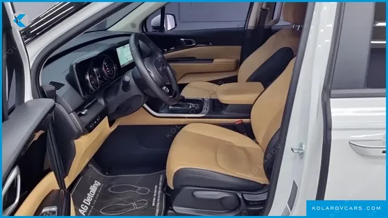 KIA CARNIVAL DIESEL 9-SEATER PRESTIGE