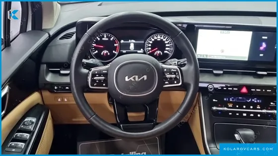 KIA CARNIVAL DIESEL 9-SEATER PRESTIGE