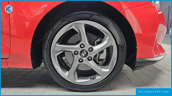 HYUNDAI VELOSTER 1.4 TURBO MODERN