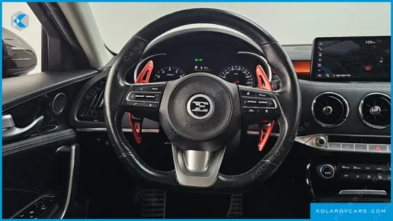 KIA STINGER 2.5 AWD PLATINUM
