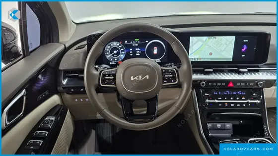 KIA CARNIVAL GASOLINE 4-SEATER HI-LIMOUSINE