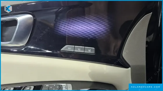KIA CARNIVAL GASOLINE 4-SEATER HI-LIMOUSINE