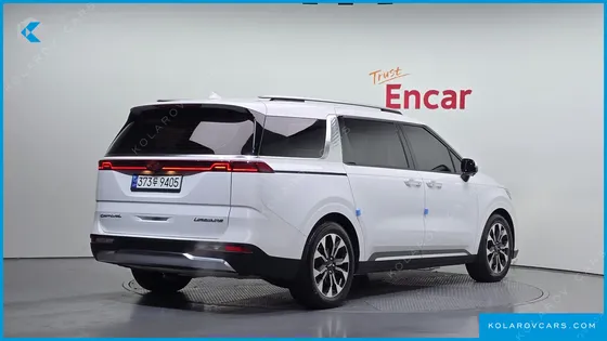 KIA CARNIVAL GASOLINE 7-SEATER NOBLESSE