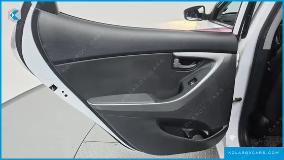 HYUNDAI ELANTRA (AVANTE) 1.6 GDI SMART
