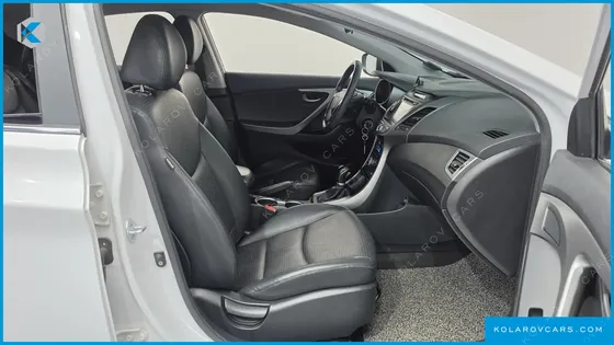 HYUNDAI ELANTRA (AVANTE) 1.6 GDI SMART
