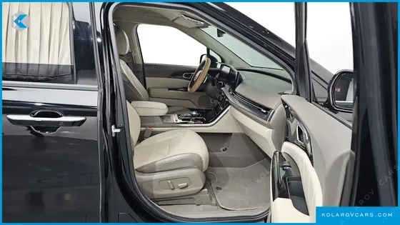 KIA CARNIVAL DIESEL 9-SEATER HI-LIMOUSINE
