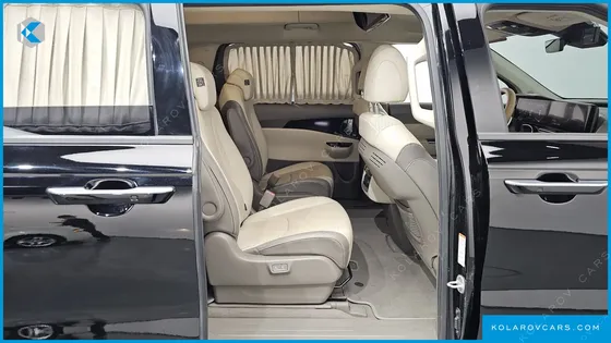 KIA CARNIVAL DIESEL 9-SEATER HI-LIMOUSINE