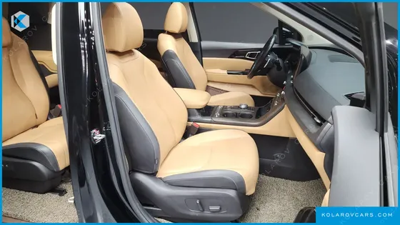 KIA CARNIVAL DIESEL 9-SEATER NOBLESSE