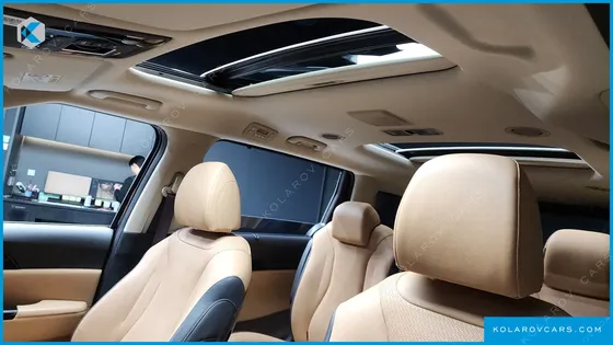 KIA CARNIVAL DIESEL 9-SEATER NOBLESSE