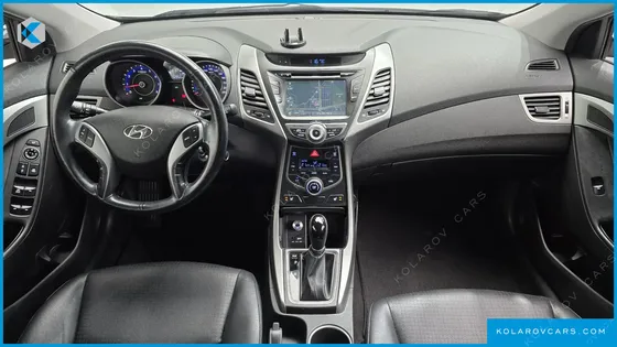 HYUNDAI ELANTRA (AVANTE) 1.6 GDI SMART