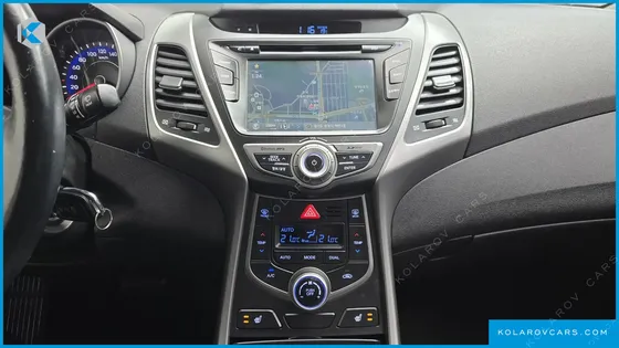 HYUNDAI ELANTRA (AVANTE) 1.6 GDI SMART