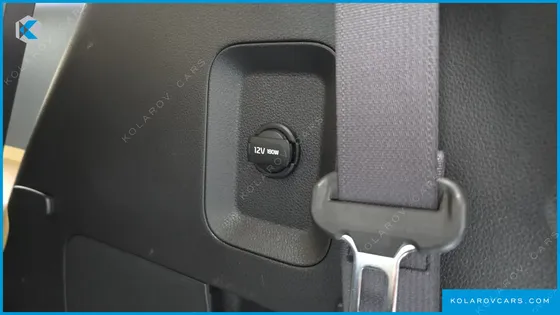 KIA CARNIVAL GASOLINE 11-SEATER PRESTIGE