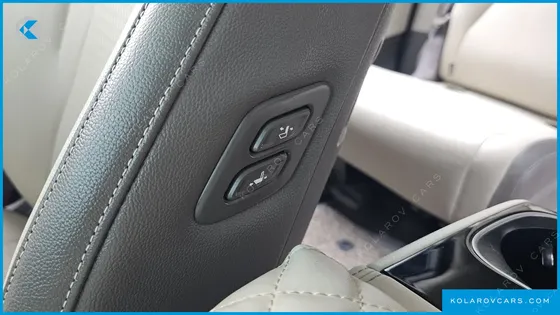 KIA CARNIVAL DIESEL 7-SEATER OUTDOOR