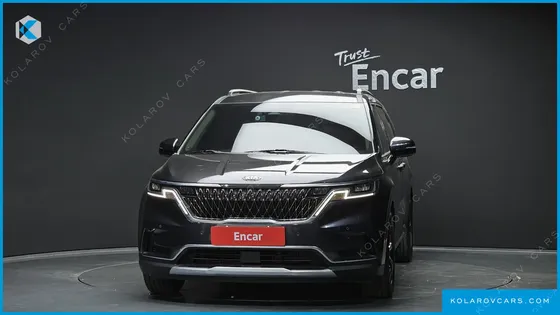 KIA CARNIVAL DIESEL 9-SEATER SIGNATURE