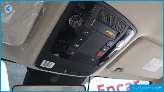 KIA CARNIVAL GASOLINE 11-SEATER PRESTIGE