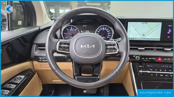 KIA CARNIVAL DIESEL 9-SEATER NOBLESSE