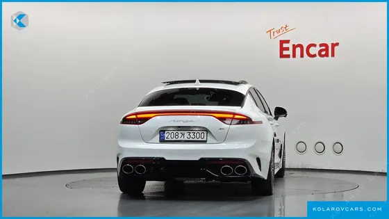 KIA STINGER 3.3 GT AWD