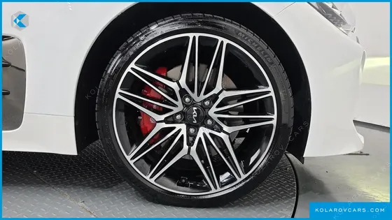 KIA STINGER 3.3 GT AWD