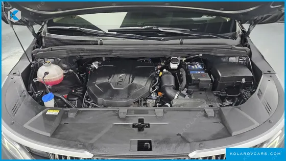 KIA CARNIVAL DIESEL 9-SEATER PRESTIGE