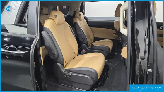 KIA CARNIVAL DIESEL 9-SEATER PRESTIGE