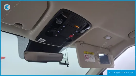 KIA CARNIVAL DIESEL 9-SEATER PRESTIGE