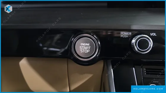 KIA CARNIVAL DIESEL 9-SEATER PRESTIGE
