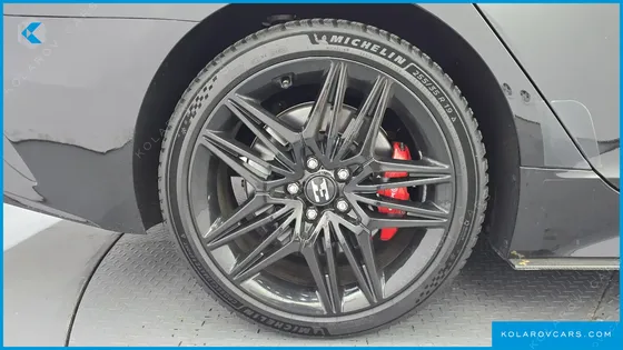 KIA STINGER 2.5 MASTERS
