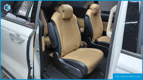 KIA CARNIVAL DIESEL 9-SEATER NOBLESSE