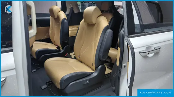 KIA CARNIVAL DIESEL 9-SEATER NOBLESSE