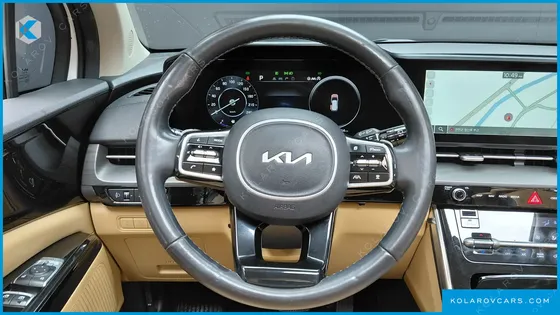 KIA CARNIVAL DIESEL 9-SEATER NOBLESSE