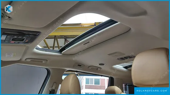 KIA CARNIVAL DIESEL 9-SEATER NOBLESSE