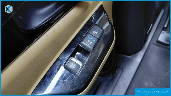 KIA CARNIVAL DIESEL 9-SEATER NOBLESSE
