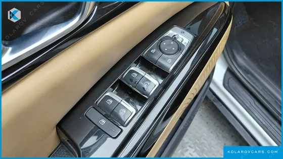 KIA CARNIVAL DIESEL 9-SEATER NOBLESSE
