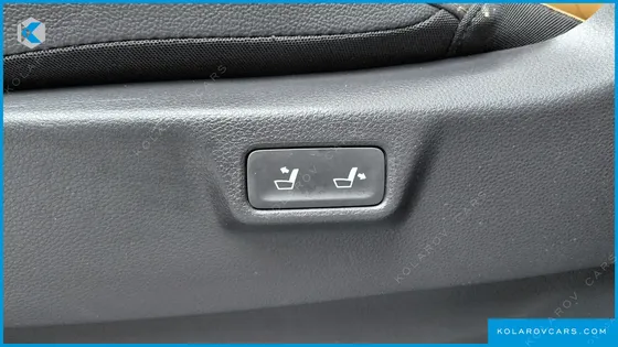 KIA CARNIVAL DIESEL 9-SEATER NOBLESSE