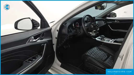 KIA STINGER 2.5 MASTERS