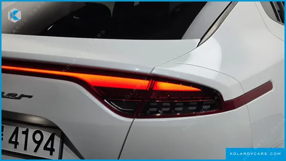 KIA STINGER 2.5 MASTERS
