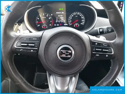 KIA STINGER 2.5 AWD MASTERS
