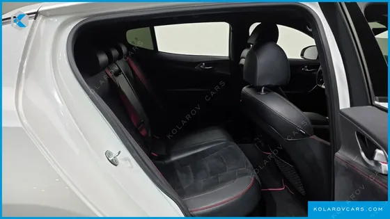 KIA STINGER 3.3 GT ACRO EDITION