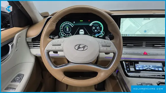 HYUNDAI GRANDEUR CALLIGRAPHY