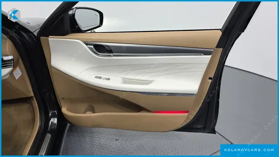 HYUNDAI GRANDEUR CALLIGRAPHY