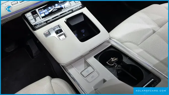HYUNDAI GRANDEUR LE BLANC