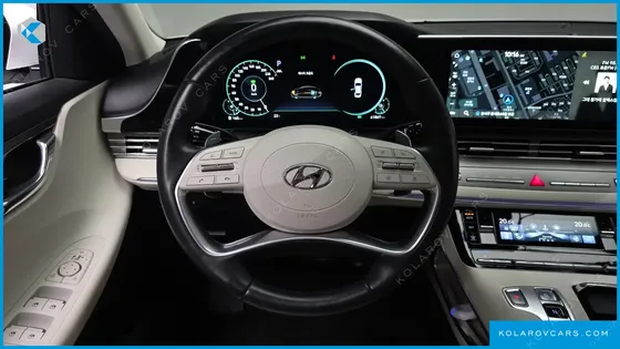 HYUNDAI GRANDEUR LE BLANC
