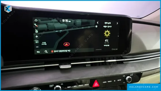 KIA CARNIVAL DIESEL 9-SEATER SIGNATURE