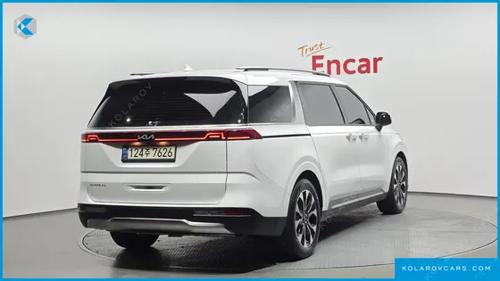 KIA CARNIVAL DIESEL 9-SEATER NOBLESSE