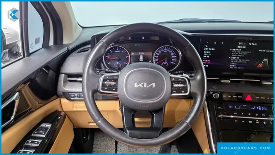 KIA CARNIVAL DIESEL 9-SEATER NOBLESSE